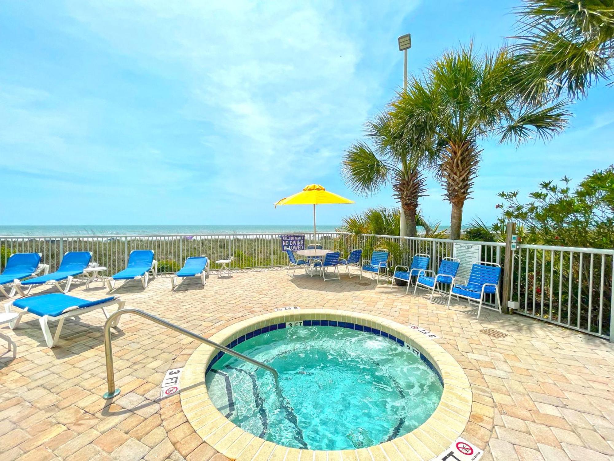 Seaside Resort Atlantic Beach Екстериор снимка
